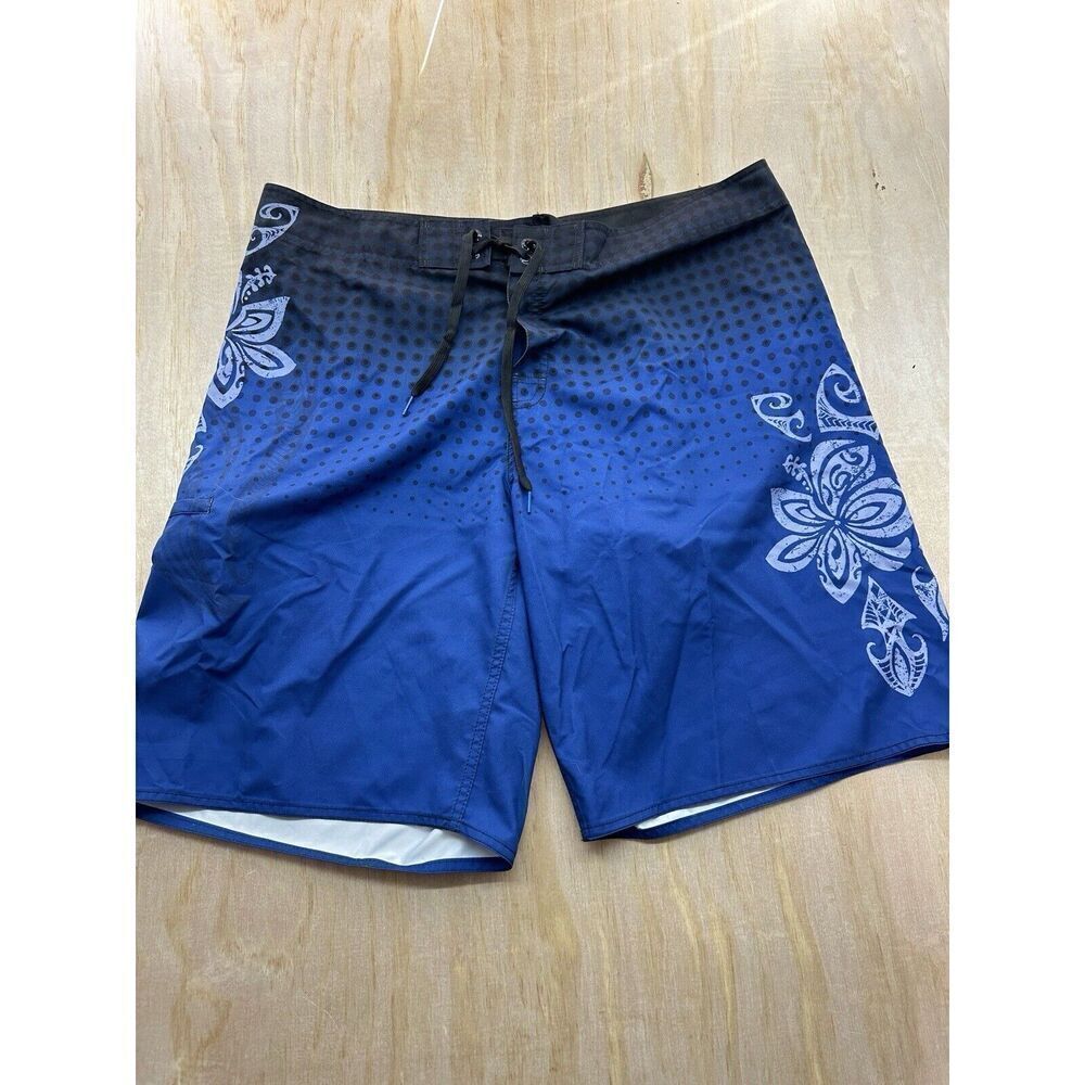 Crazy Shirts Hawaii Original Mens Blue Black Ombre Hibiscus Board Shorts Size 40